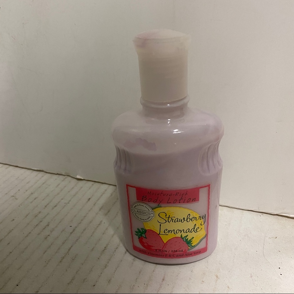 Bath Body Work Strawberry Lemonade Body Lotion HTF
